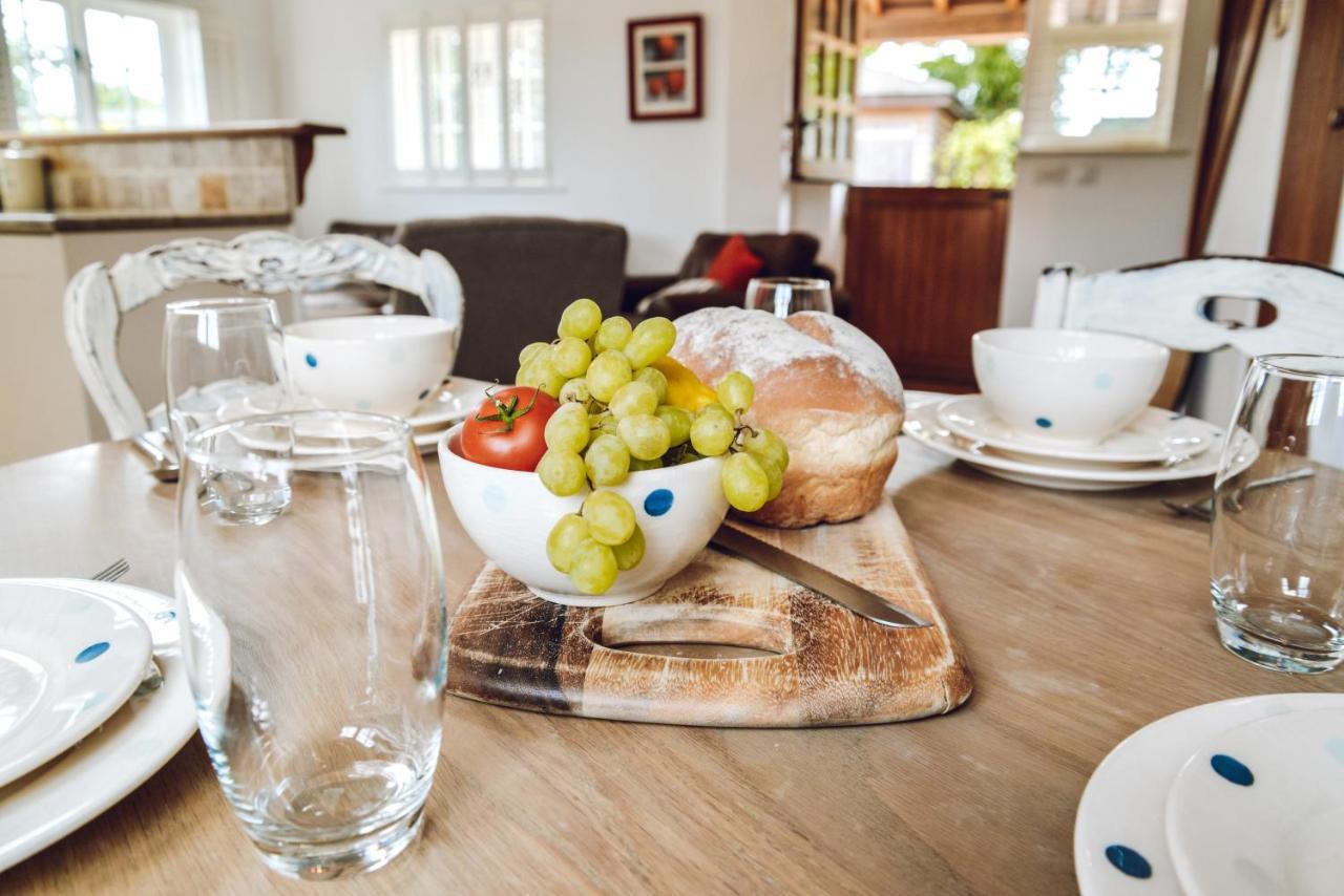 Chichester Cottage Funtington Esterno foto